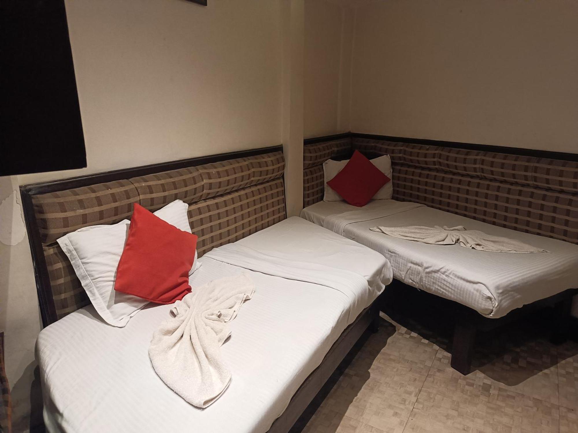 Hotel Serene ชิลลอง ภายนอก รูปภาพ