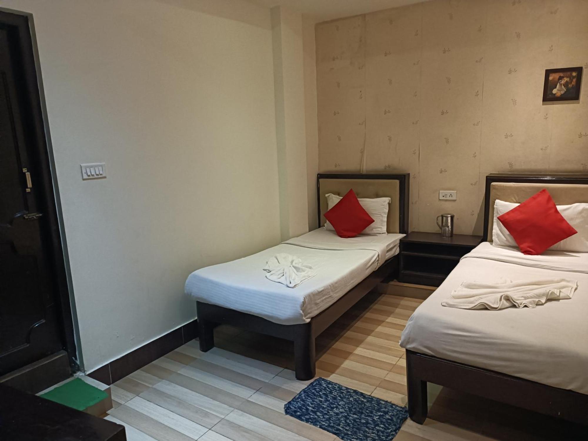 Hotel Serene ชิลลอง ภายนอก รูปภาพ