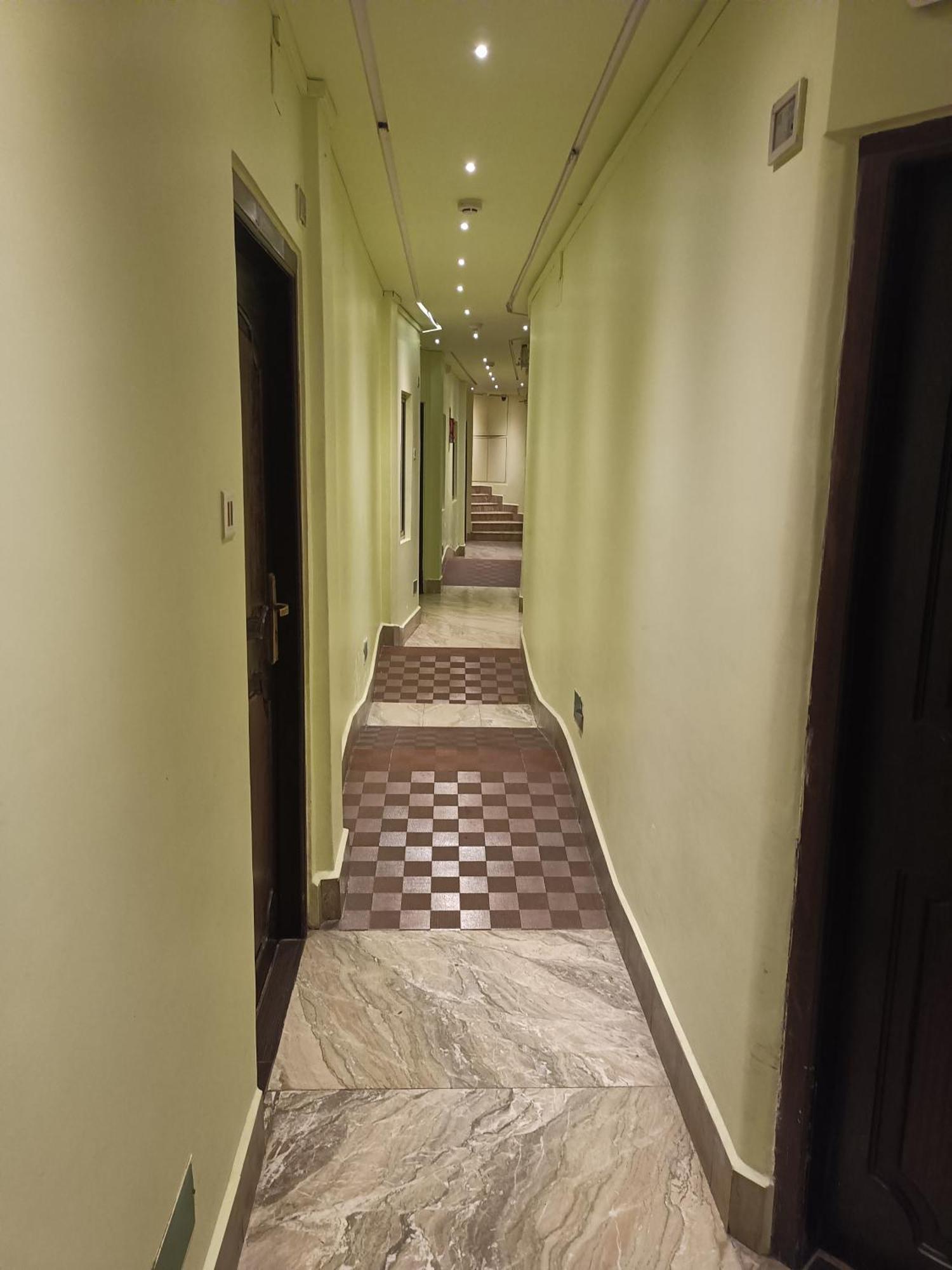 Hotel Serene ชิลลอง ภายนอก รูปภาพ